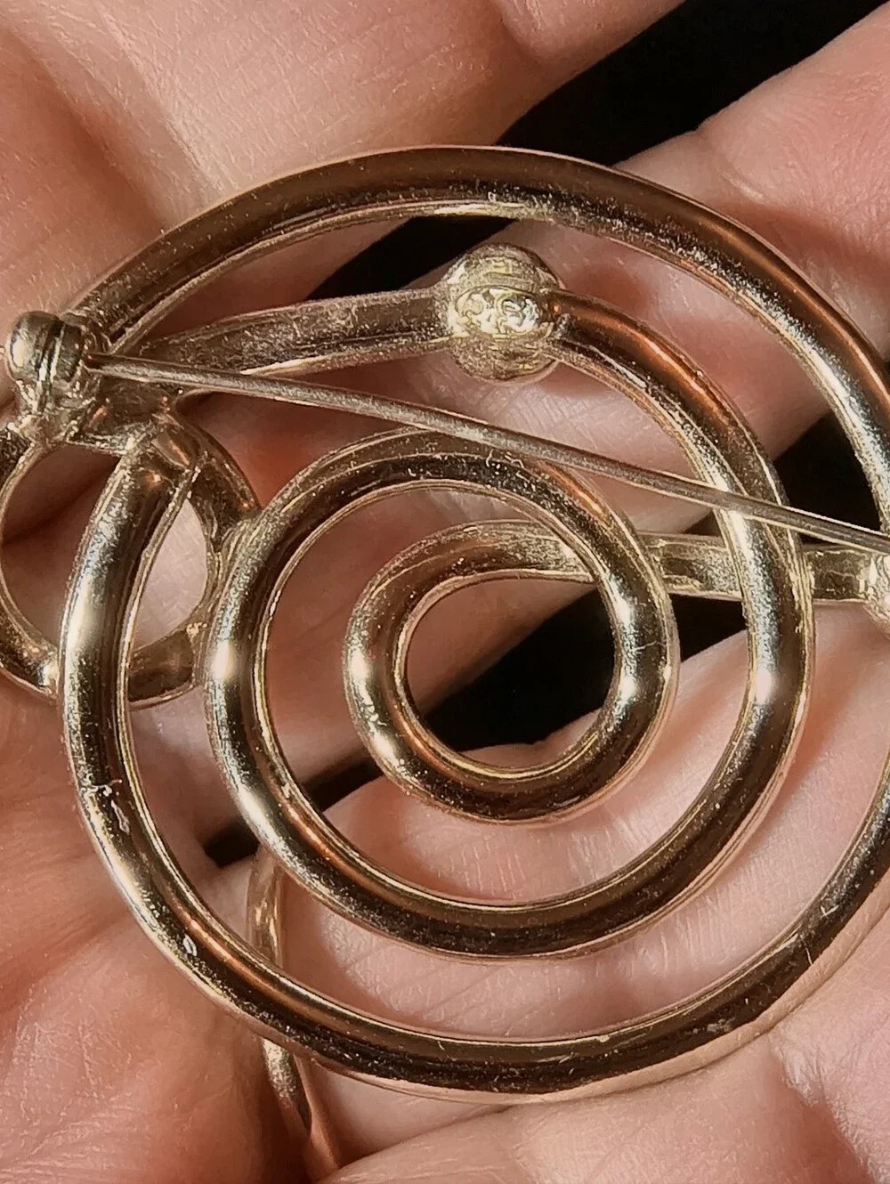 Vintage Modernist Abstract Swirl Brooch Silver Tone Mid Century Atomic Statement